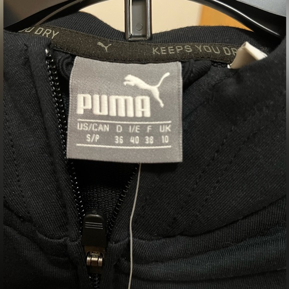 PUMA Women’s Black Fitted Jacket size S - Picture 5 of 7